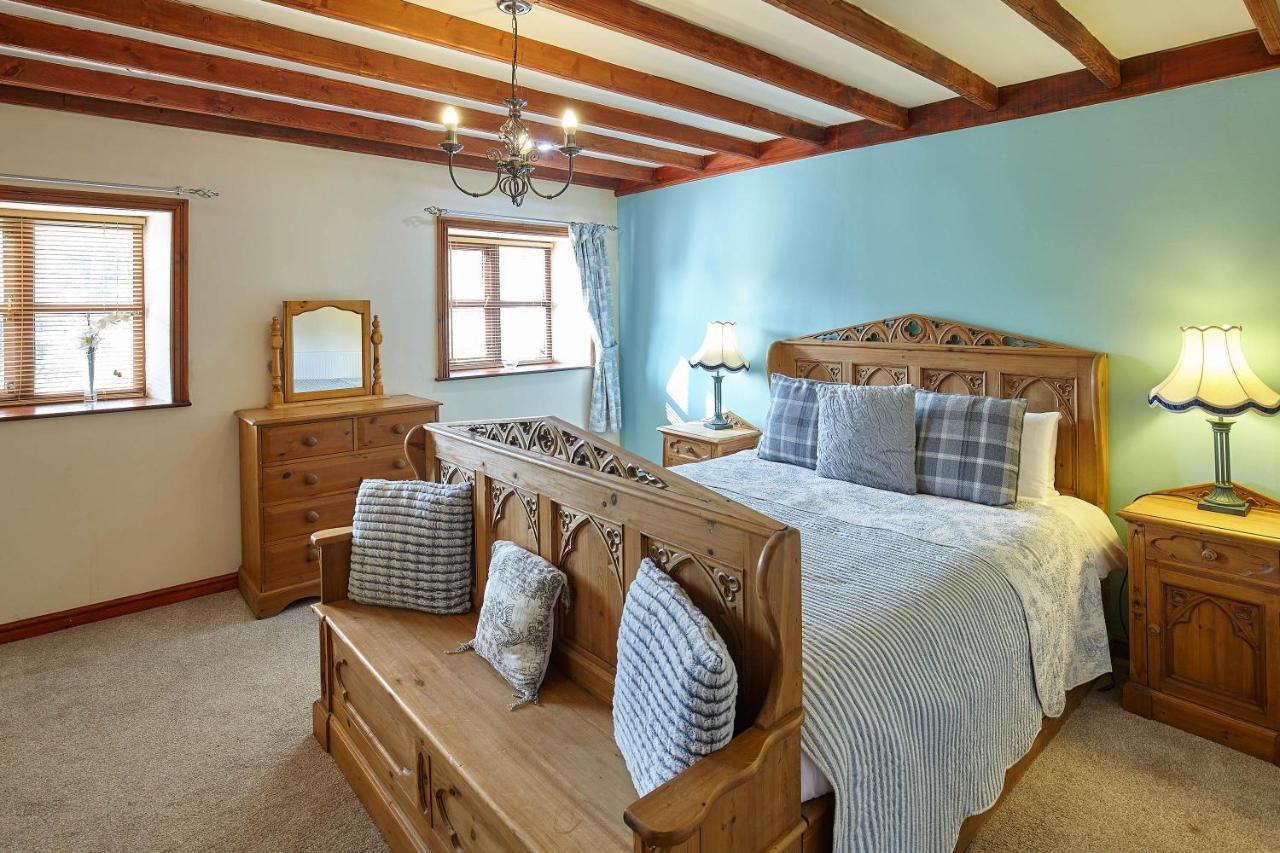 Host & Stay - The Arches Cottage Brotton Ngoại thất bức ảnh