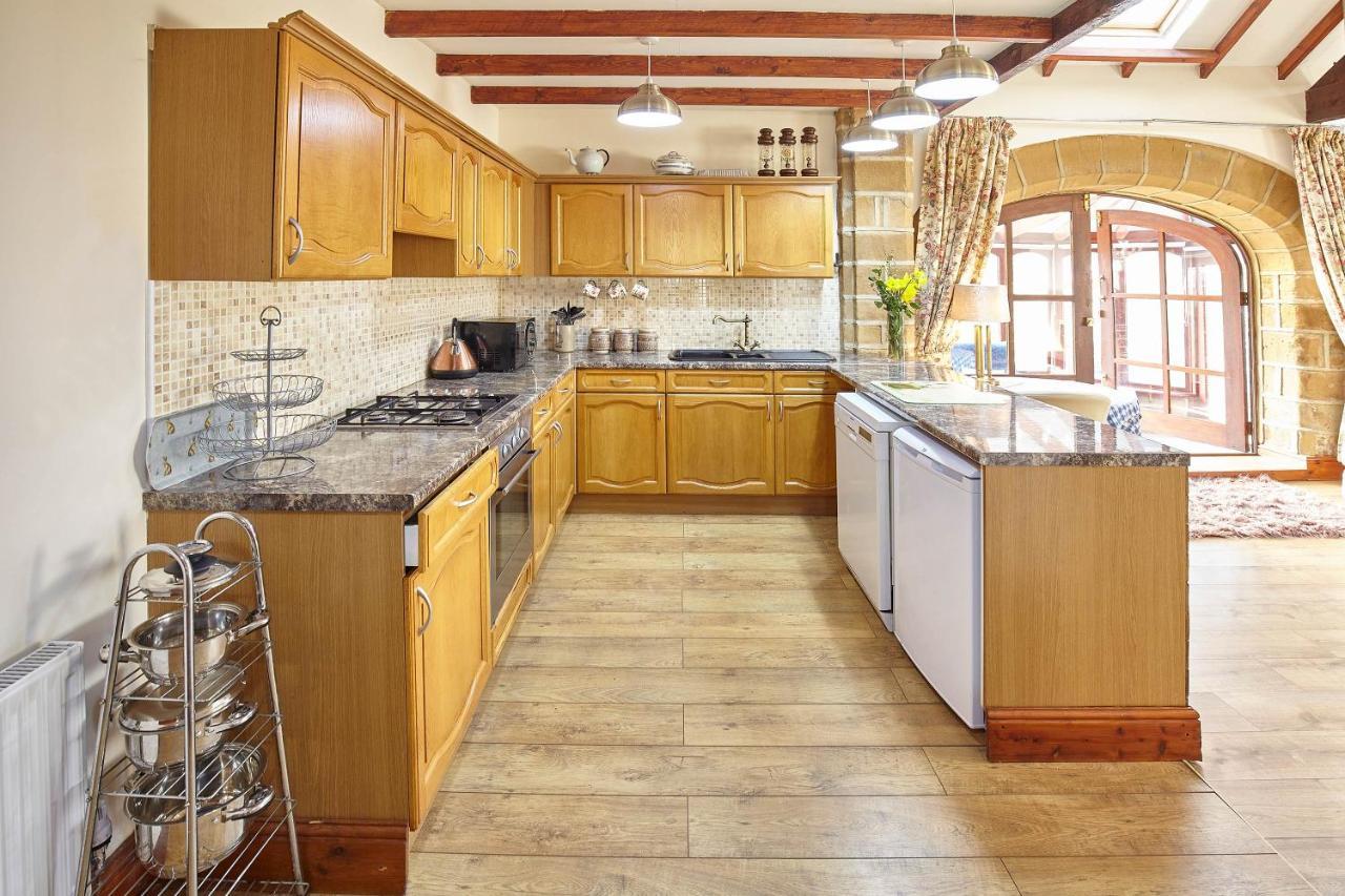 Host & Stay - The Arches Cottage Brotton Ngoại thất bức ảnh