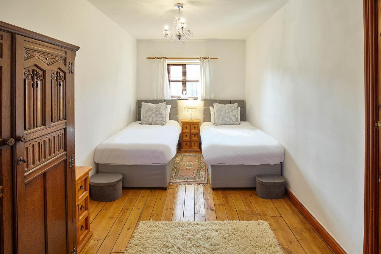 Host & Stay - The Arches Cottage Brotton Ngoại thất bức ảnh